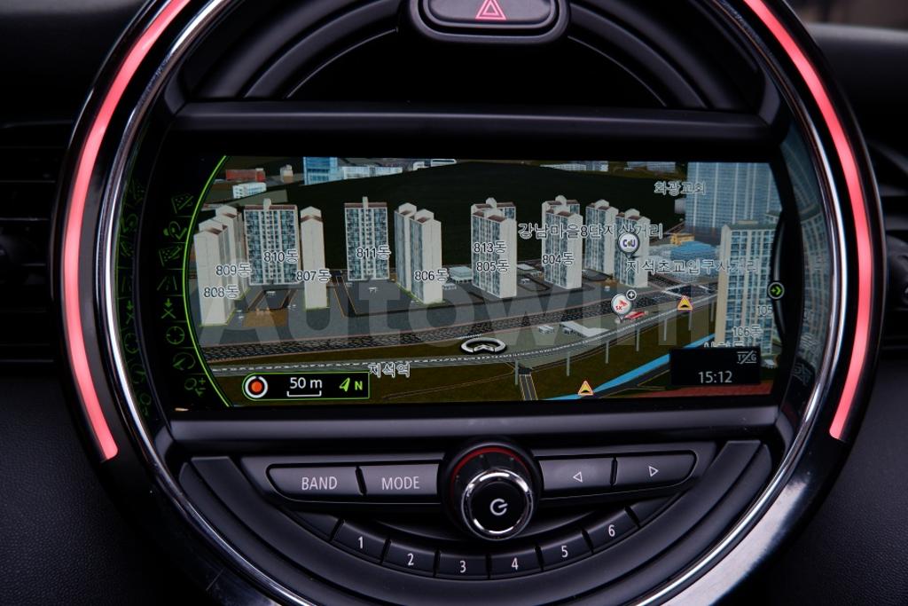 2018 MINI COOPER D HIGH - 24