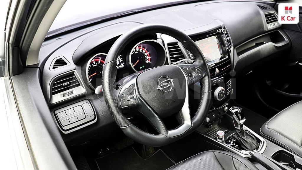 2019 SSANGYONG TIVOLI ARMOUR VX 2WD - 30