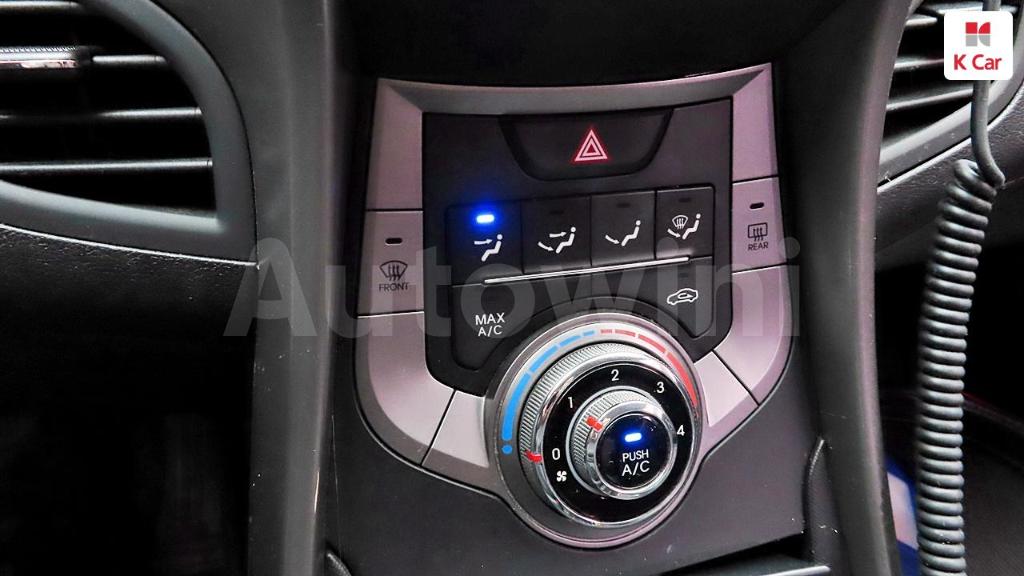 2013 HYUNDAI AVANTE MD ELANTRA M16 GDI STYLE - 9