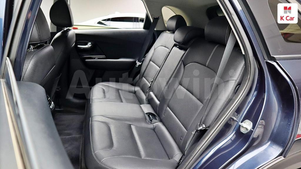 2018 KIA NIRO PRESTIGE - 14
