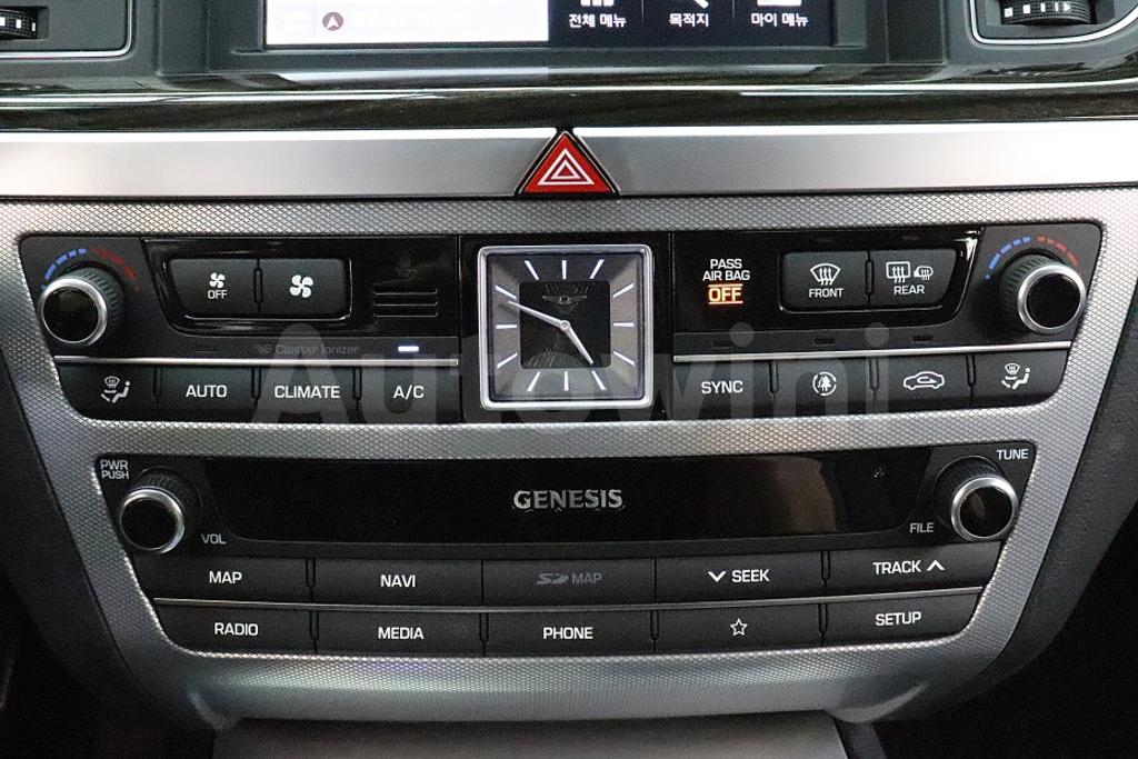 2019 GENESIS G80 3.3 GDI AWD - 26