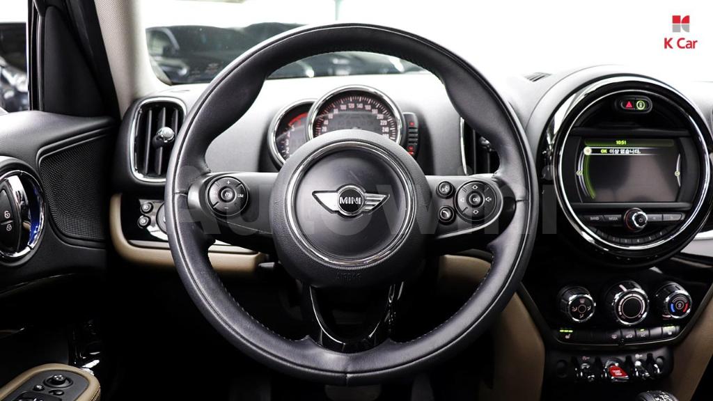 2017 MINI COOPER COUNTRYMAN D BASIC - 18