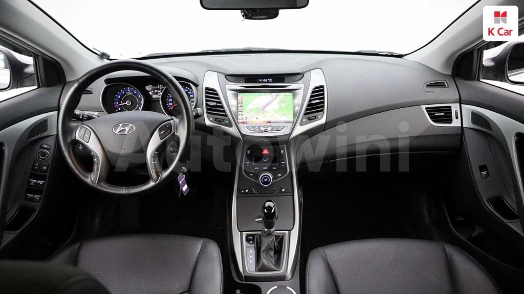 2015 HYUNDAI  AVANTE ELANTRA 1.6 GDI SMART - 11