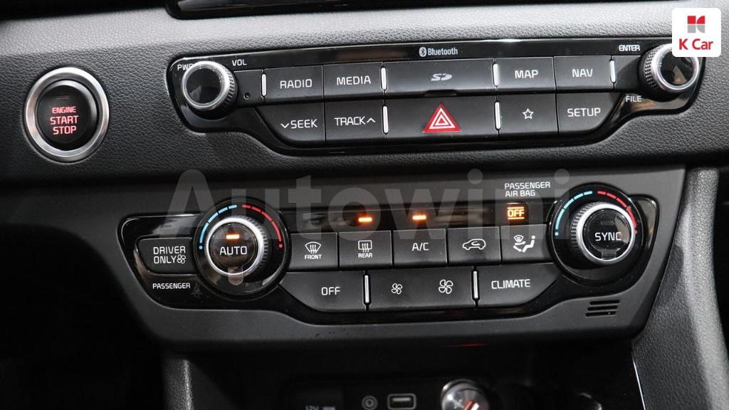 2018 KIA NIRO PRESTIGE - 18