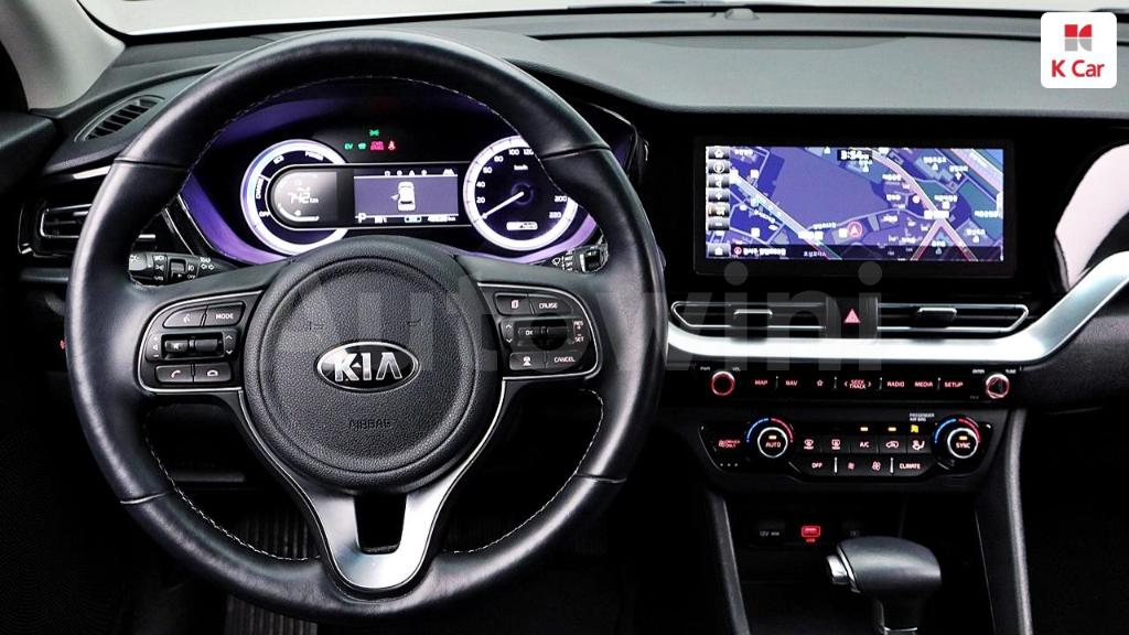 2020 KIA NIRO PRESTIGE - 15