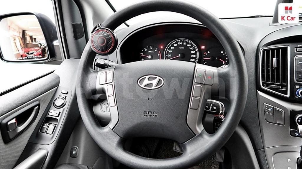 2017 HYUNDAI GRAND STAREX H-1 5 SEATS VAN - 18