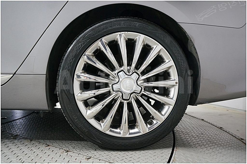 2016 KIA  K9 QUORIS 3.8 GDI VIP - 32