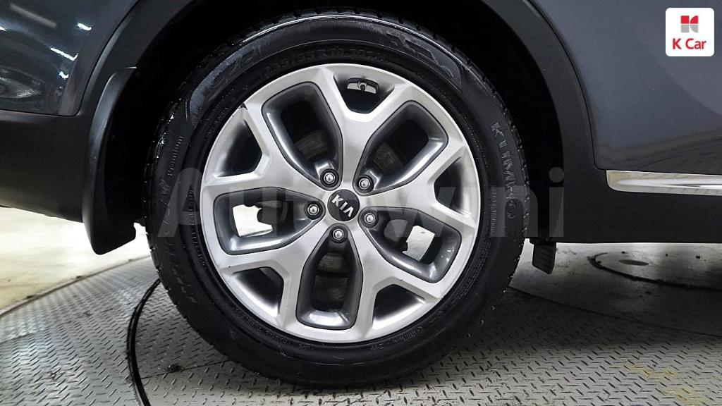 2015 KIA  SORENTO DIESEL 2.0 4WD - 8