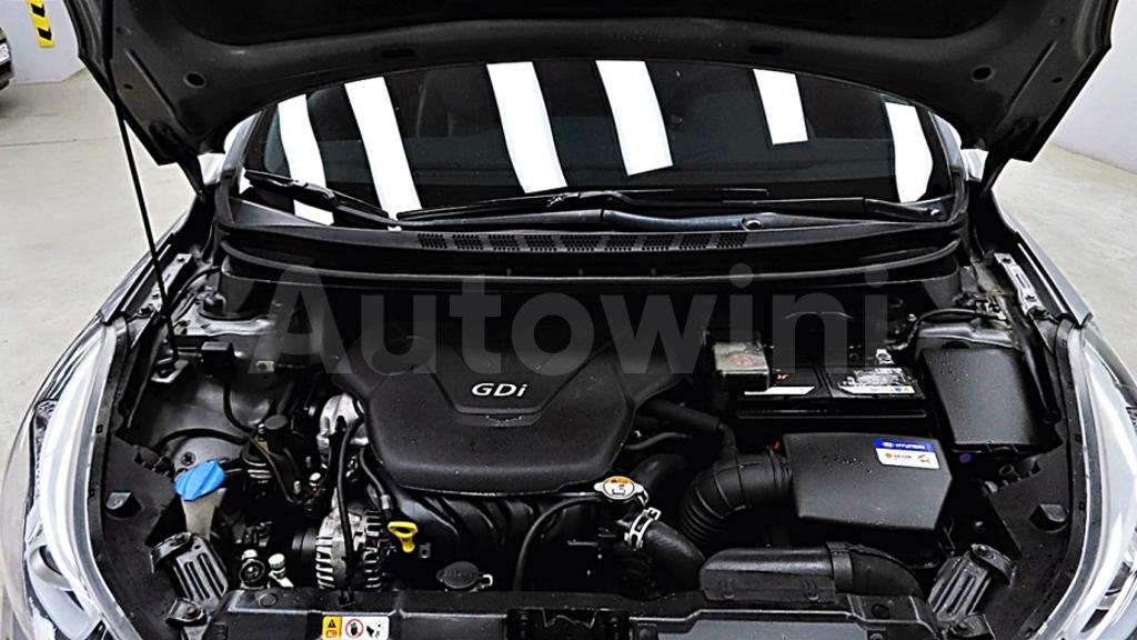 2015 HYUNDAI  AVANTE ELANTRA 1.6 GDI MORDERN - 15