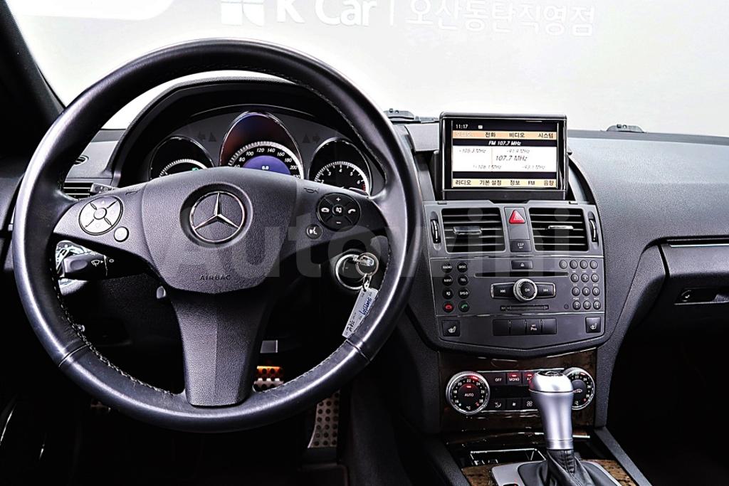 2010 MERCEDES BENZ C CLASS W204 C250 AMG PACKAGE - 29