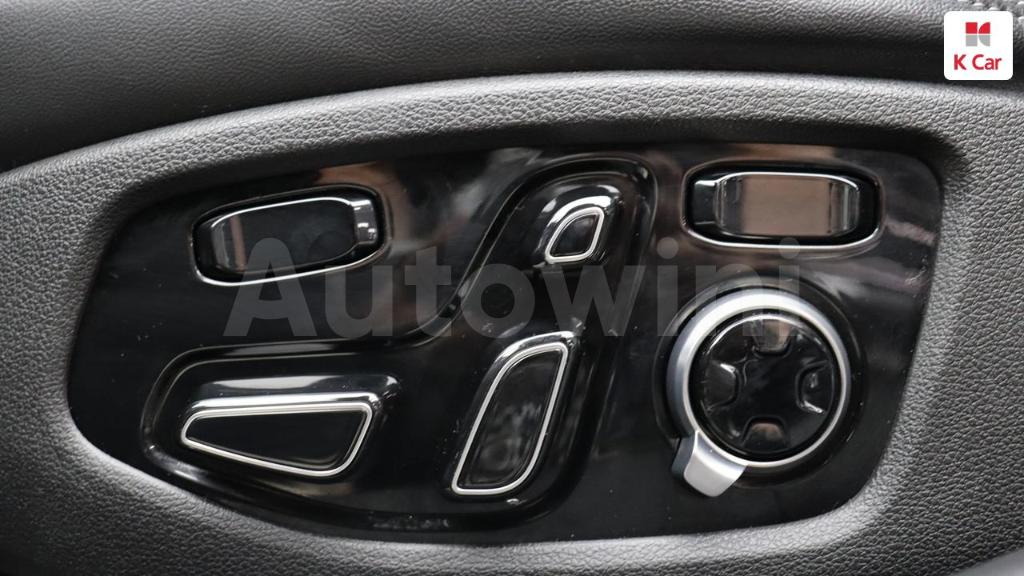 2016 GENESIS EQ900 3.3 T-GDI AWD - 25