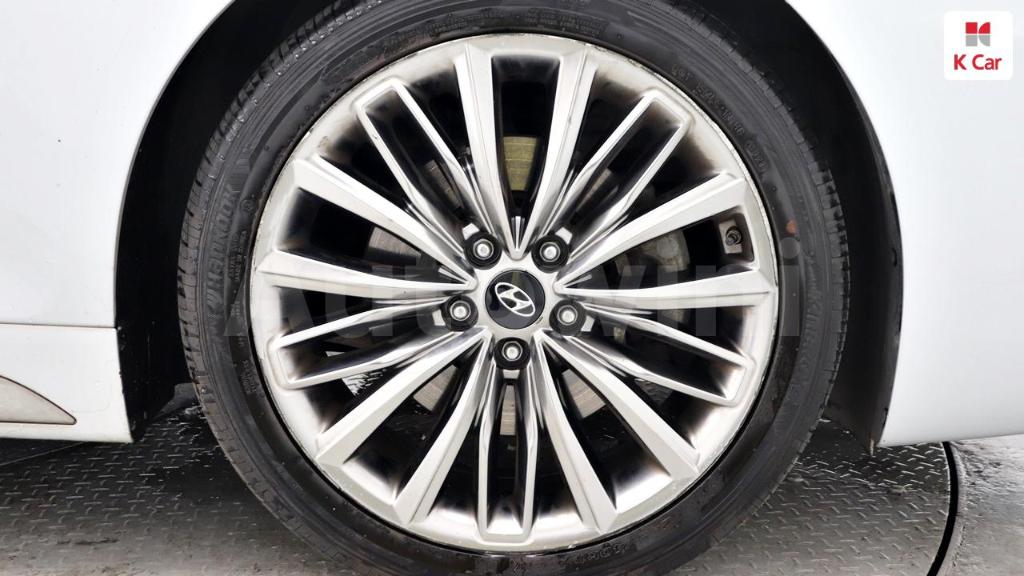 2018 HYUNDAI GRANDEUR IG AZERA 2.4 PREMIUM - 7