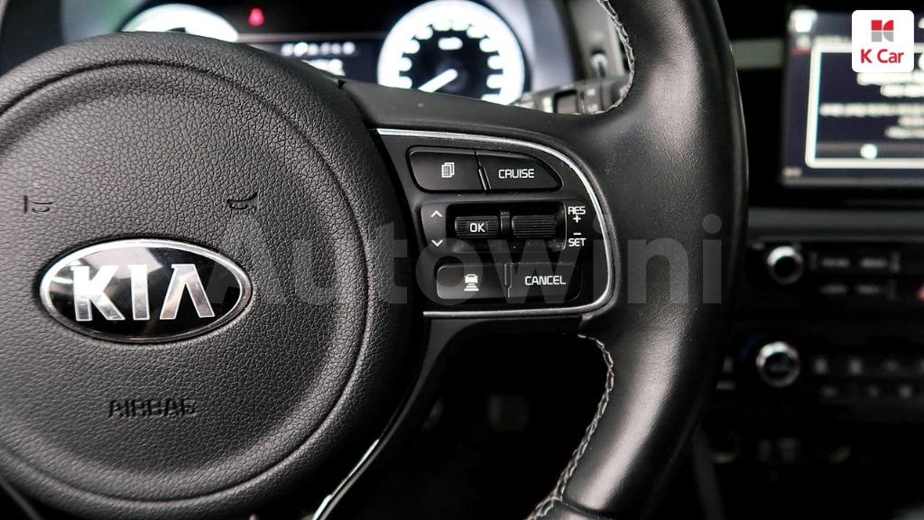 2017 KIA NIRO NOBLESSE - 13