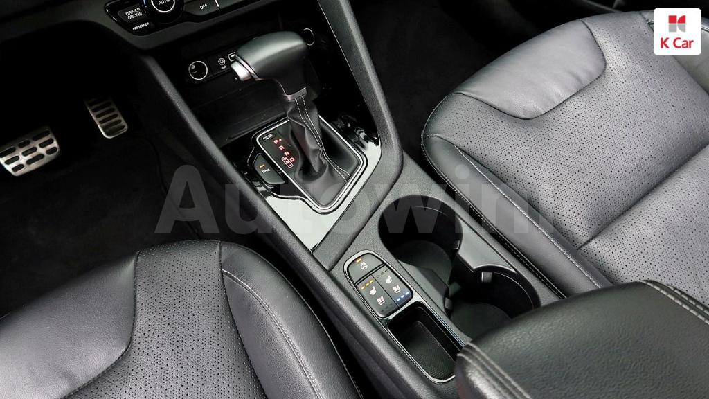 2017 KIA NIRO NOBLESSE - 23
