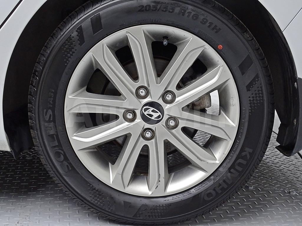 2015 HYUNDAI  AVANTE ELANTRA 1.6 GDI SMART - 17