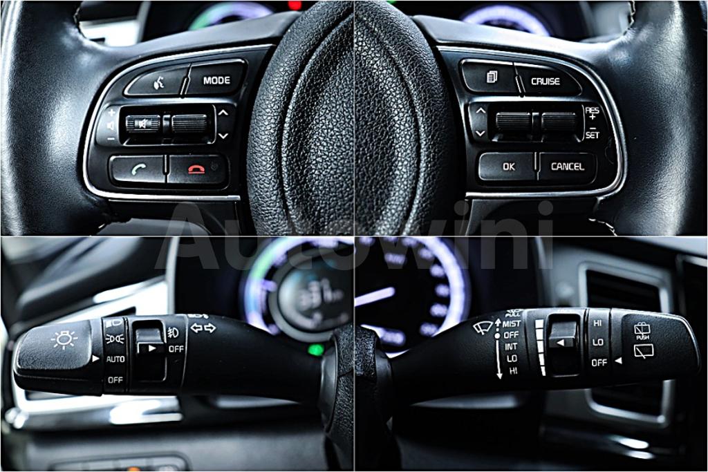 2018 KIA NIRO PRESTIGE - 24