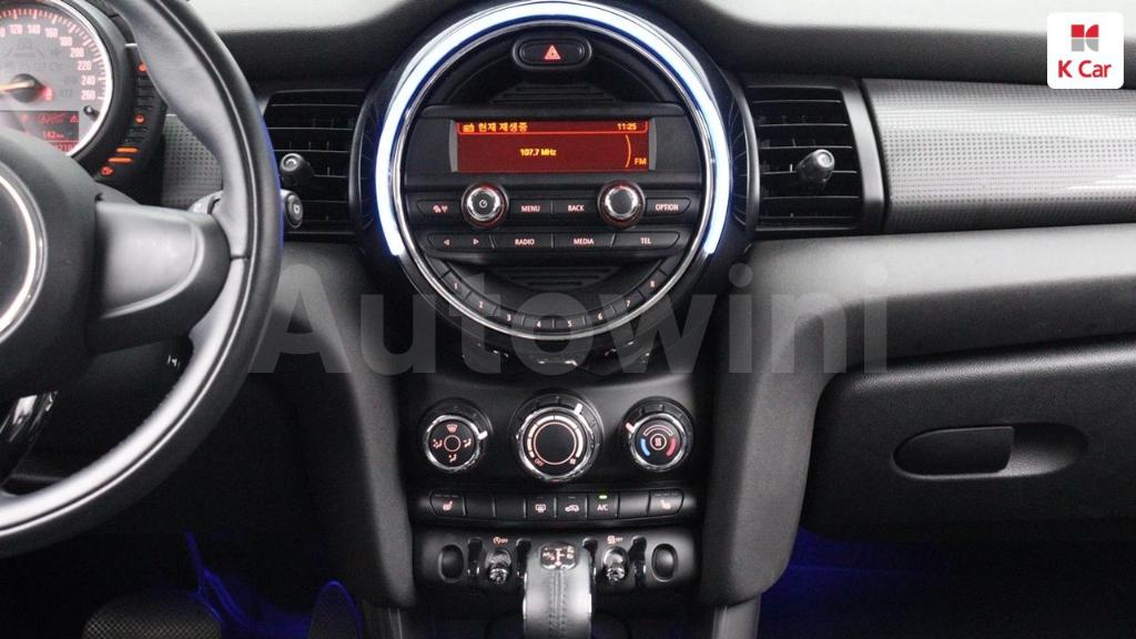 2017 MINI COOPER BASIC - 28