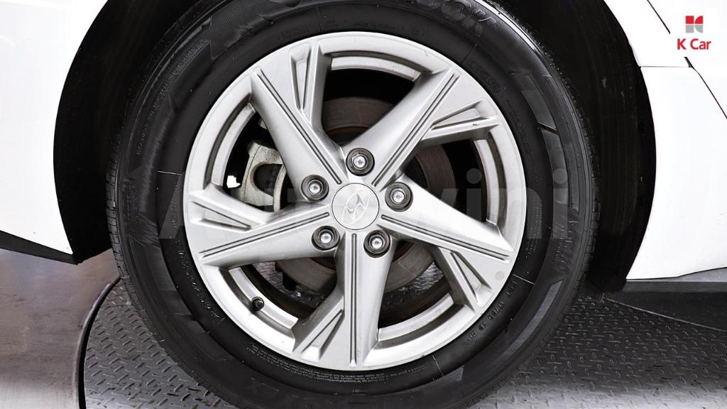 2020 HYUNDAI SONATA DN8 2.0 2.0 GASOLINE - 8