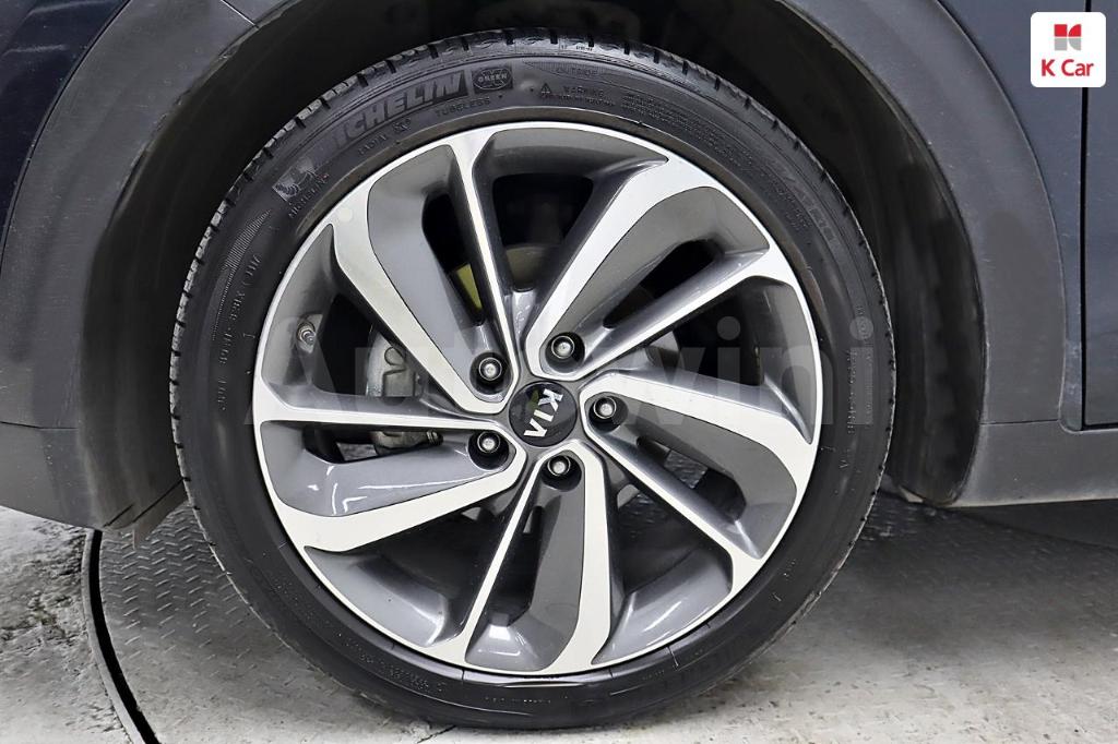 2018 KIA NIRO PRESTIGE - 28