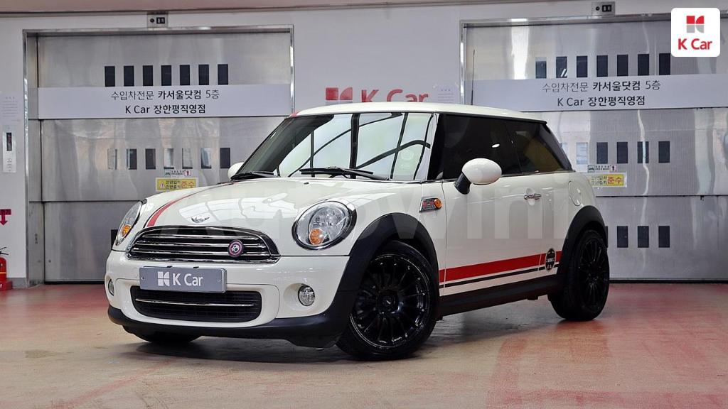 WMWSU3103BT200348 2011 MINI COOPER SE-0