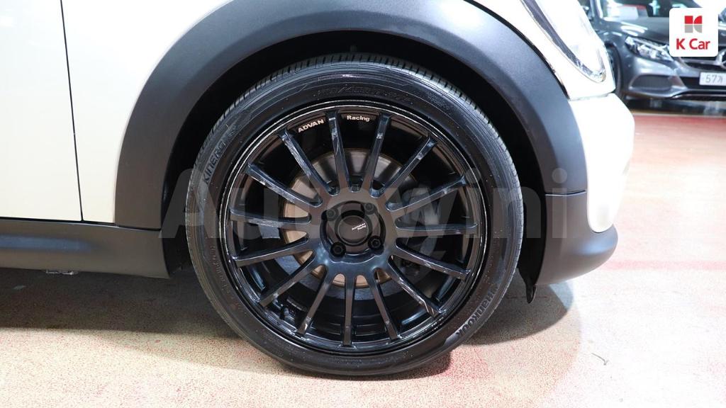 2011 MINI COOPER SE - 7
