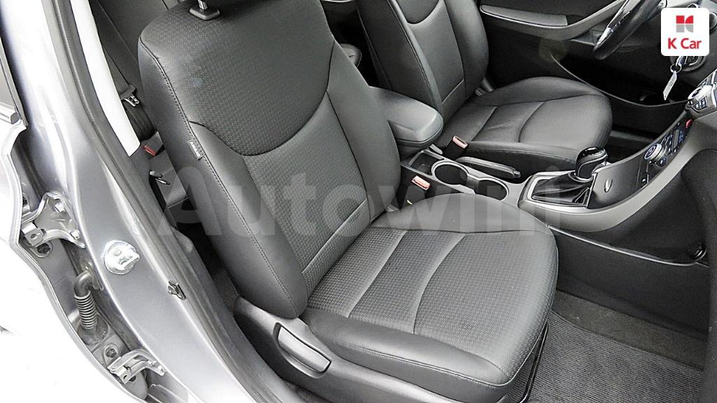 2015 HYUNDAI  AVANTE ELANTRA 1.6 GDI SMART - 13