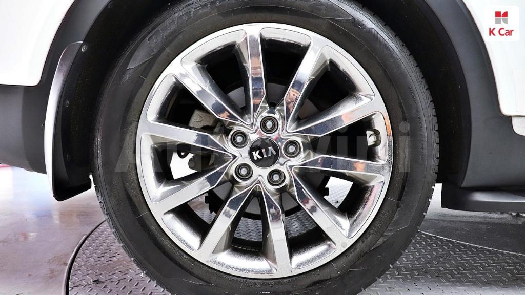 2015 KIA  SORENTO DIESEL 2.0 2WD - 8