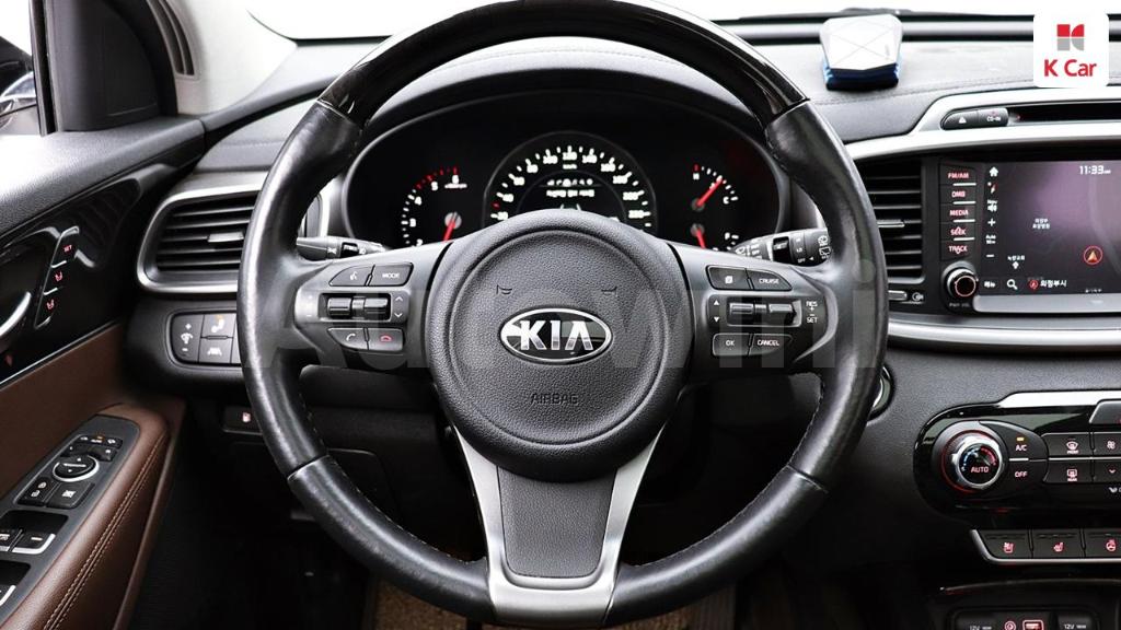 2015 KIA  SORENTO DIESEL 2.0 2WD - 18