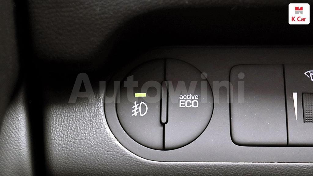 2019 HYUNDAI GRAND STAREX H-1 VAN 3 SEATS - 13