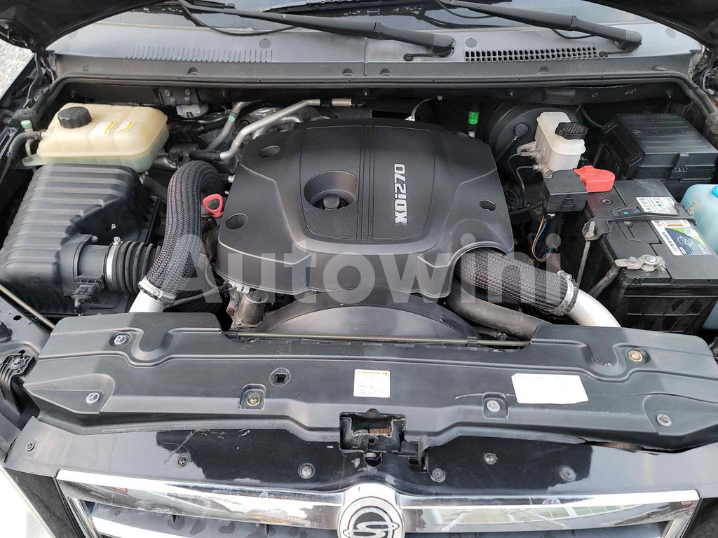 2010 SSANGYONG  RODIUS STAVIC RD400 AUTO - 11