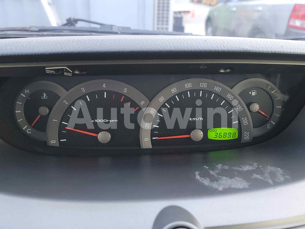 2010 SSANGYONG  RODIUS STAVIC RD400 AUTO - 19
