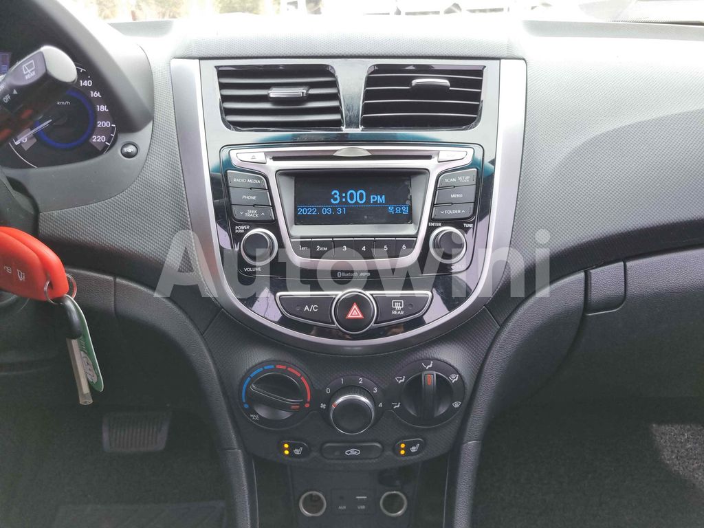 2017 HYUNDAI ACCENT  MODERN 1.6 VGT STEERING REMOCON/REAR CAMERA/LEATHER SEATS/ABS/AT - 15