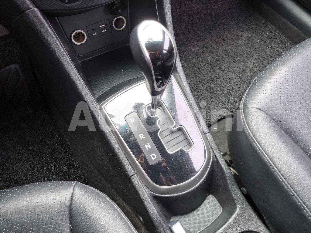 2017 HYUNDAI ACCENT  MODERN 1.6 VGT STEERING REMOCON/REAR CAMERA/LEATHER SEATS/ABS/AT - 16