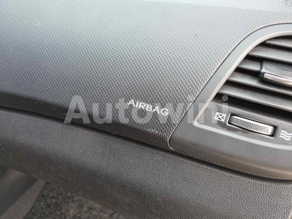 2017 HYUNDAI ACCENT  MODERN 1.6 VGT STEERING REMOCON/REAR CAMERA/LEATHER SEATS/ABS/AT - 25