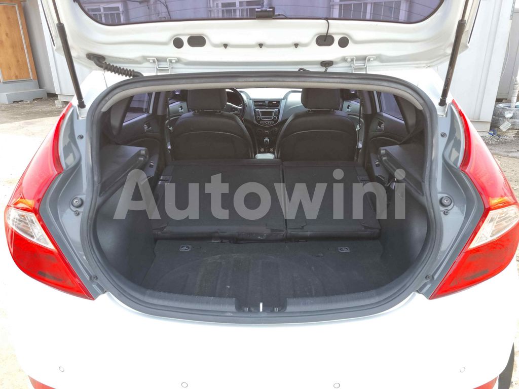 2017 HYUNDAI ACCENT  MODERN 1.6 VGT STEERING REMOCON/REAR CAMERA/LEATHER SEATS/ABS/AT - 32
