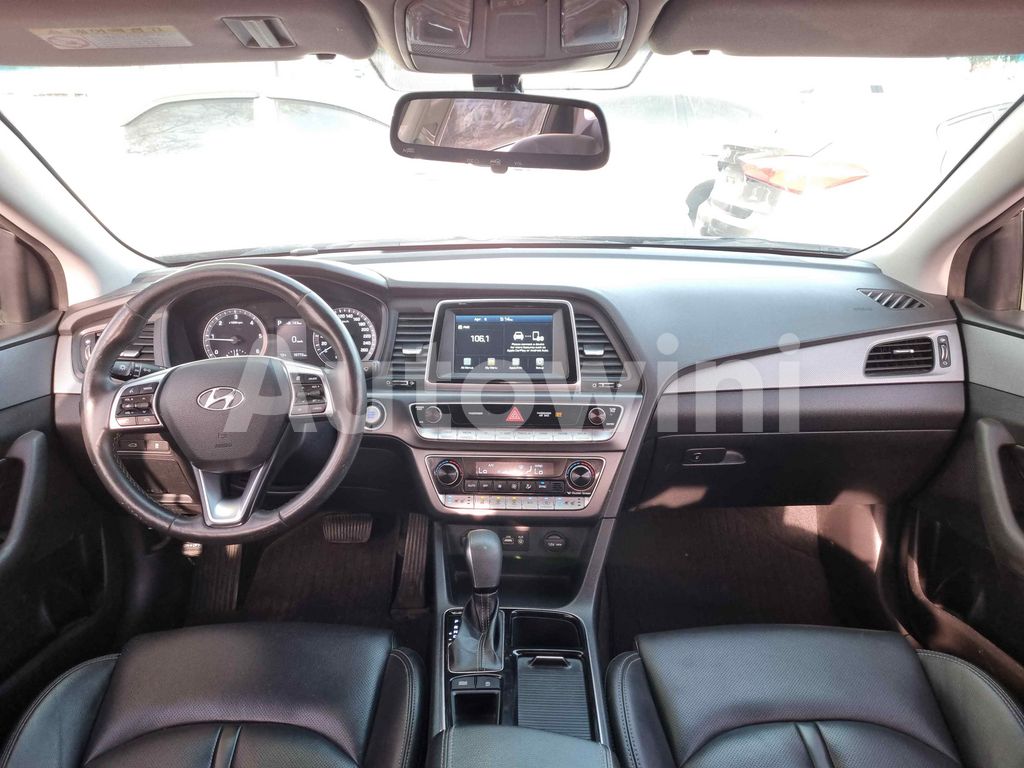 2018 HYUNDAI SONATA RISE 1.7 SM.KEY/NAVI/CAM/ABS AT - 9