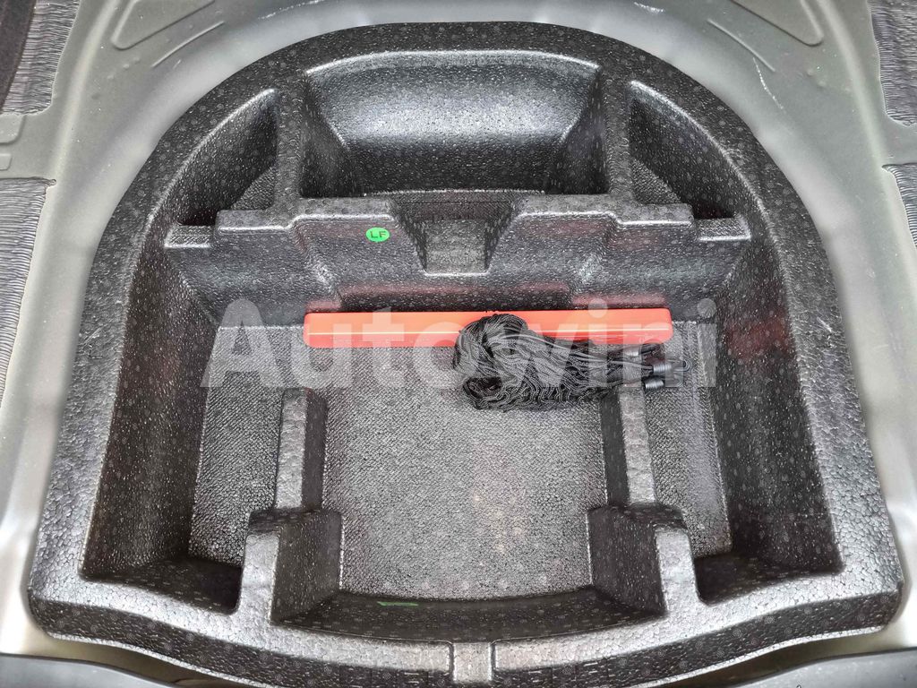 2018 HYUNDAI SONATA RISE 1.7 SM.KEY/NAVI/CAM/ABS AT - 38