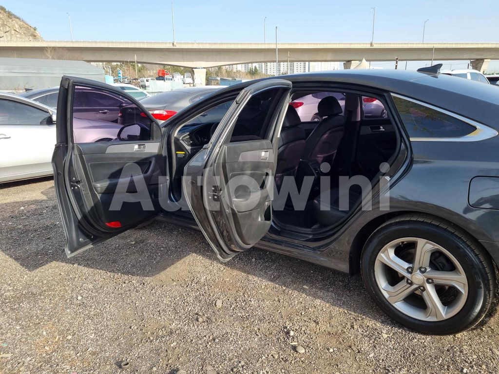 2018 HYUNDAI SONATA RISE 1.7 SM.KEY/NAVI/CAM/ABS AT - 40