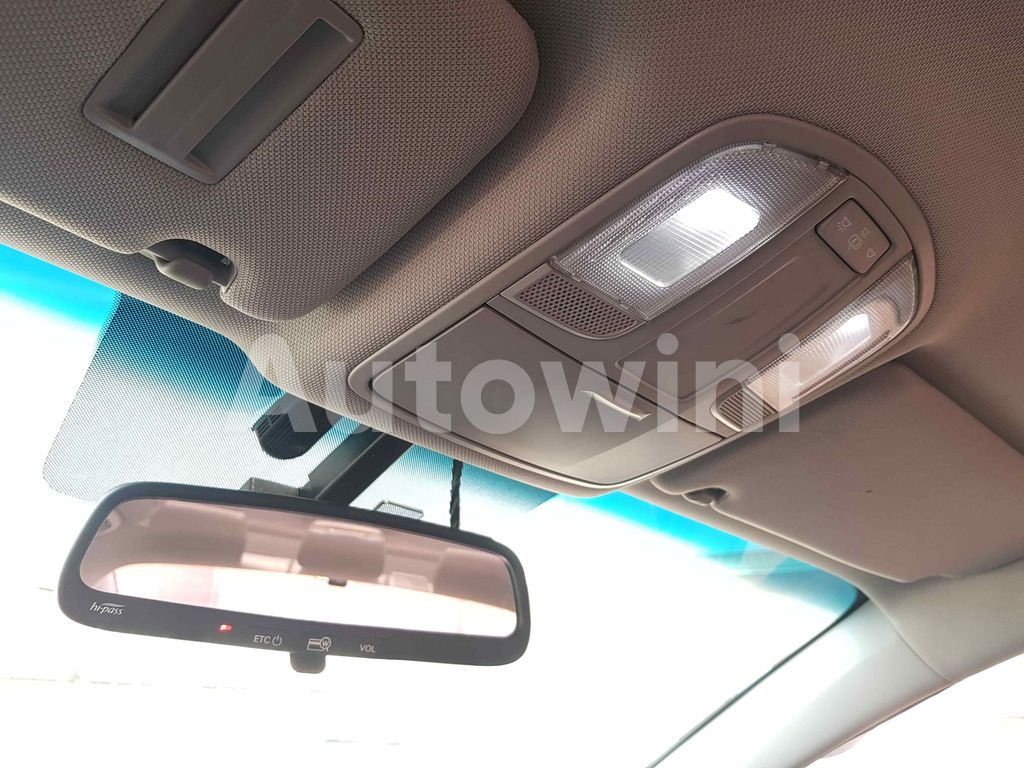 2018 HYUNDAI SONATA RISE 1.7 SM.KEY NAVI CAM ABS VDC - 17