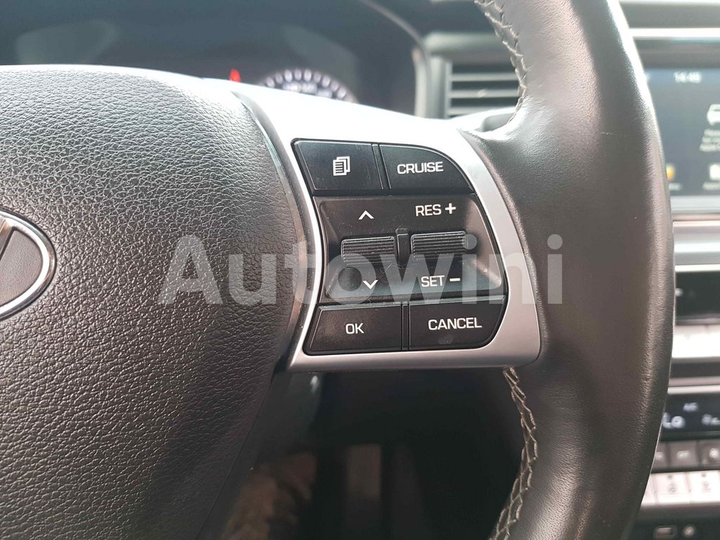 2018 HYUNDAI SONATA RISE 1.7 SM.KEY NAVI CAM ABS VDC - 20