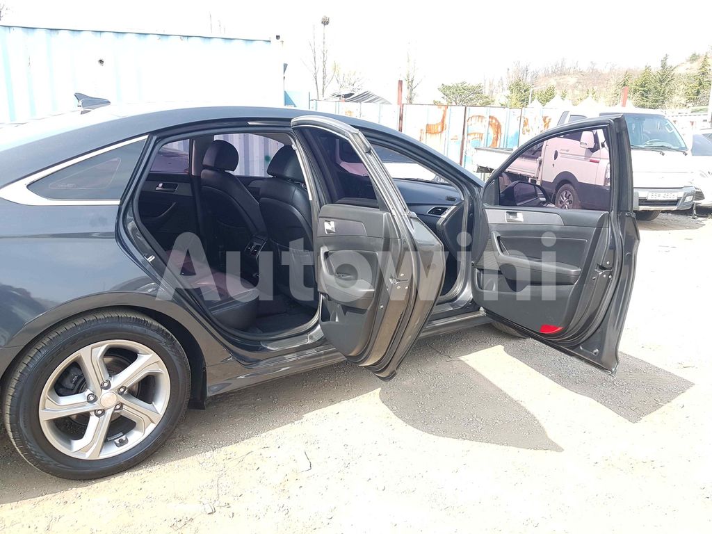 2018 HYUNDAI SONATA RISE 1.7 SM.KEY NAVI CAM ABS VDC - 35