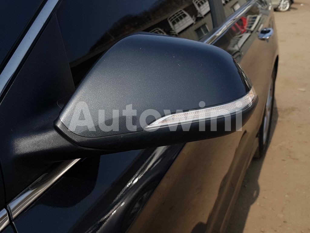 2018 HYUNDAI SONATA RISE 1.7 SM.KEY NAVI CAM ABS VDC - 37