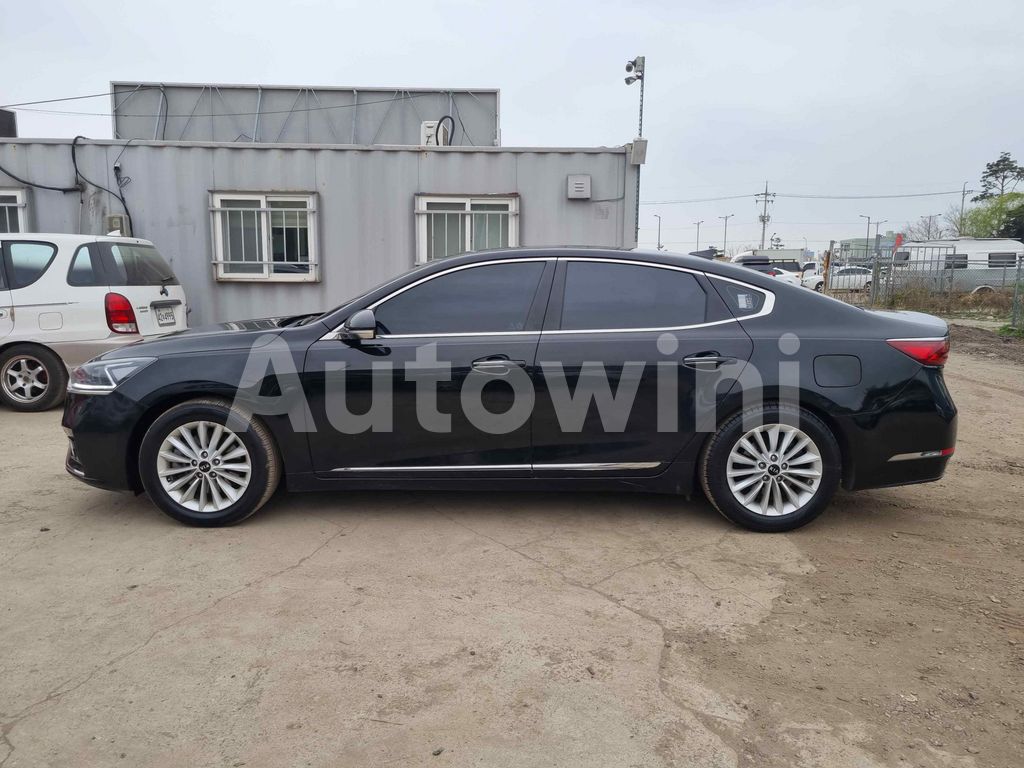 2018 KIA  K7 CADENZA 3.0 SM.KEY NAVI CAM ABS - 3