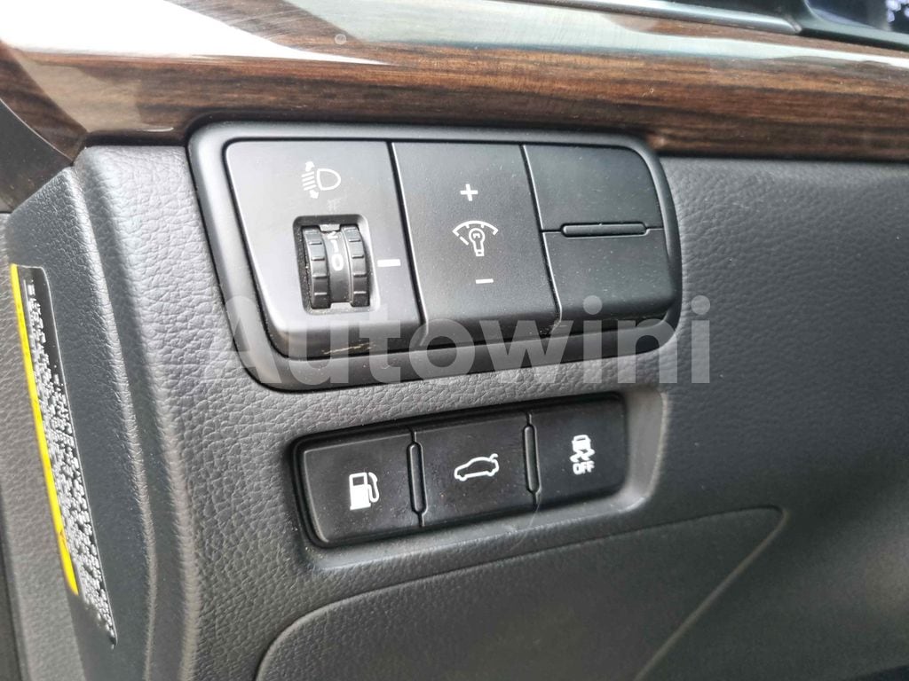 2018 KIA  K7 CADENZA 3.0 SM.KEY NAVI CAM ABS - 23