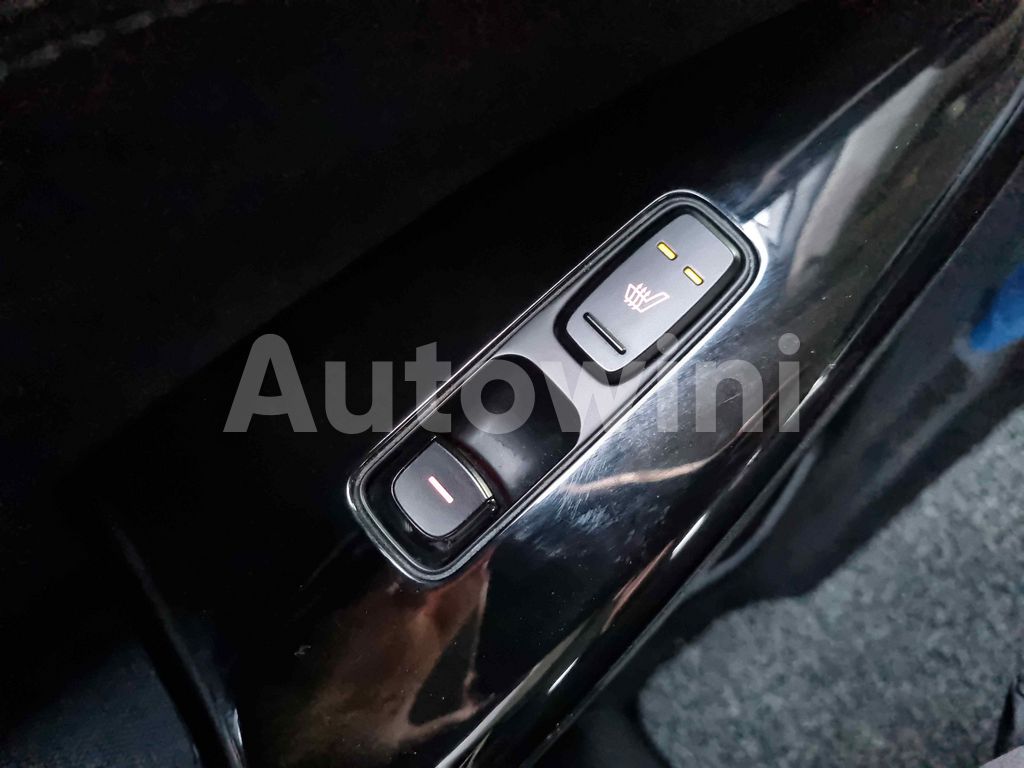 2018 KIA  K7 CADENZA 3.0 SM.KEY NAVI CAM ABS - 25