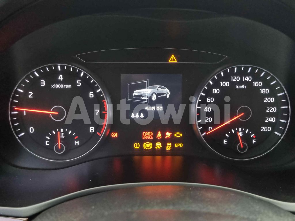 2018 KIA  K7 CADENZA 3.0 SM.KEY NAVI CAM ABS - 48