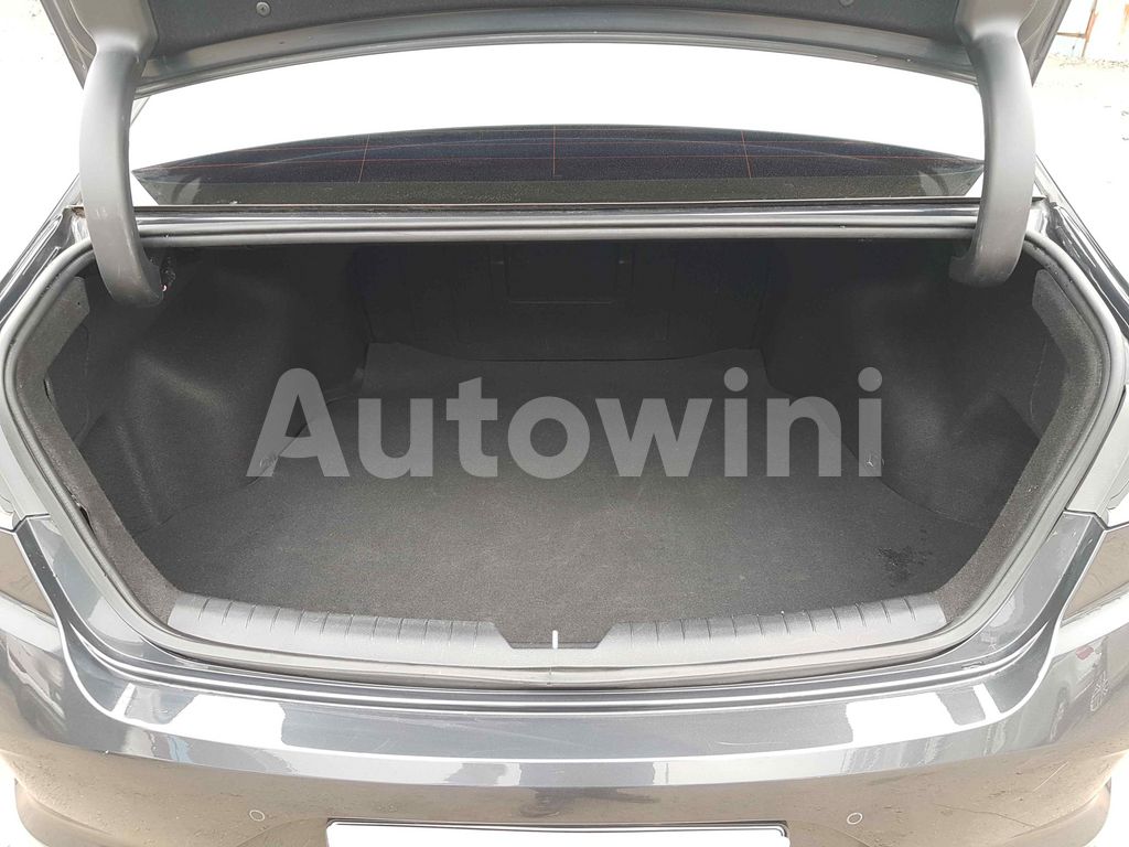 2018 HYUNDAI SONATA RISE 1.7 SMART KEY ABS VDC TPMS AT - 35