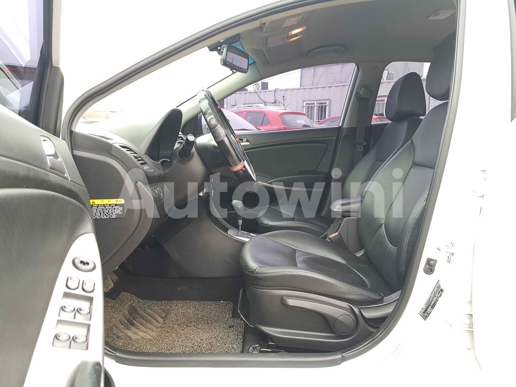 2017 HYUNDAI ACCENT  1.6WIT ABS VDC EPS TPMS AT - 10