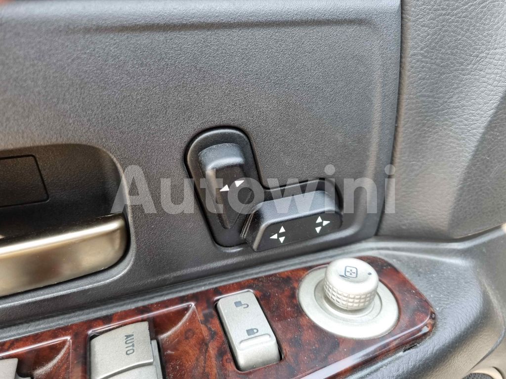 2010 LINCOLN TOWN CAR FUNERAL COACH FULL AUTO AC AT - 22