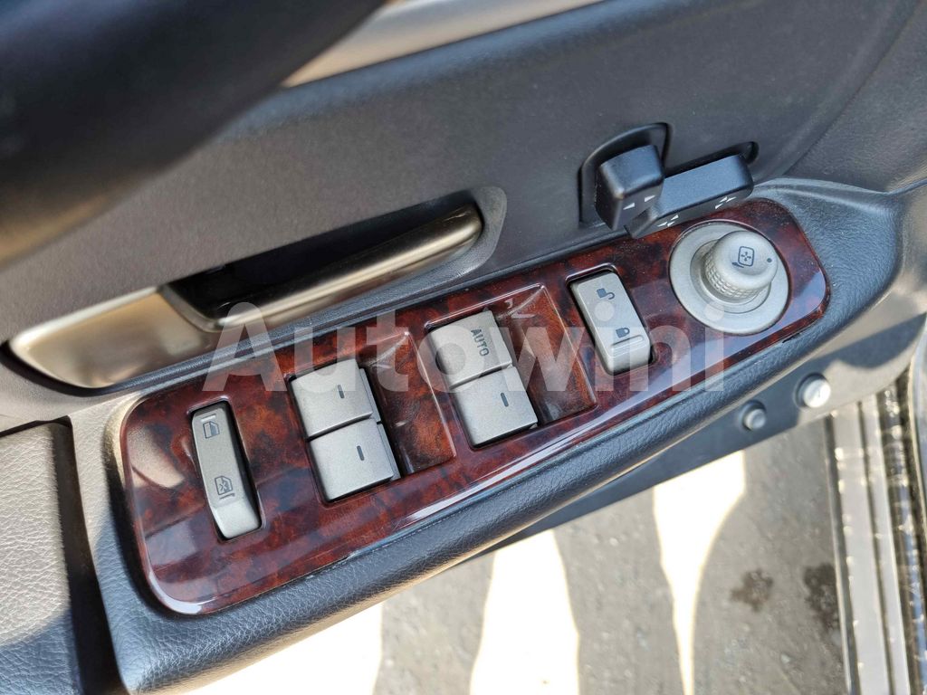 2010 LINCOLN TOWN CAR FUNERAL COACH FULL AUTO AC AT - 23